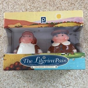 Publix Lilgrim Salt and Pepper Shakers